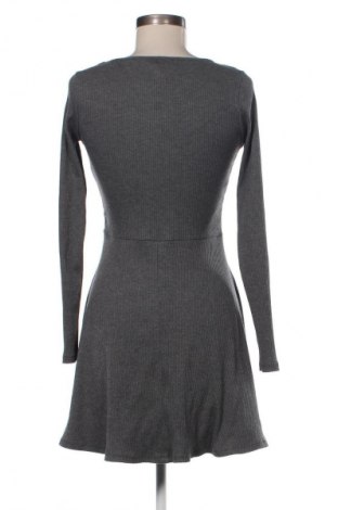 Šaty  Clockhouse, Velikost M, Barva Šedá, Cena  565,00 Kč