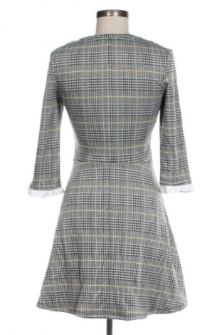 Рокля Clockhouse, Размер S, Цвят Многоцветен, Цена 5,11 €