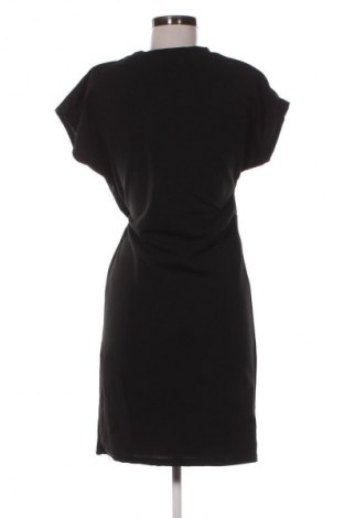 Sukienka Cloud 5ive, Rozmiar M, Kolor Czarny, Cena 48,99 zł