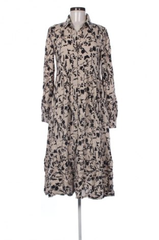 Рокля Cream & Rouge, Размер M, Цвят Многоцветен, Цена 28,19 €