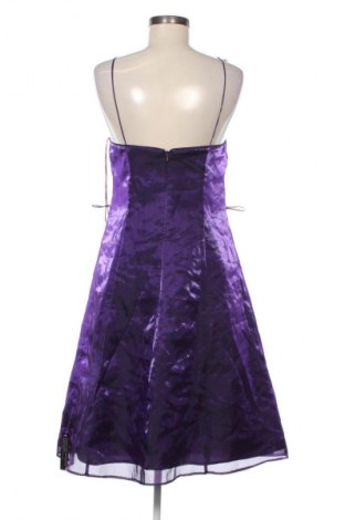 Kleid Debut, Größe M, Farbe Lila, Preis 33,50 €