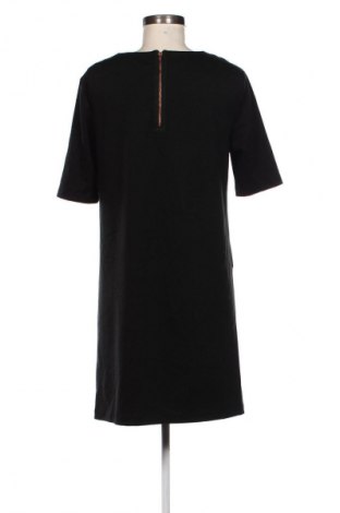 Рокля Desigual by Christian Lacroix, Размер M, Цвят Многоцветен, Цена 36,81 €