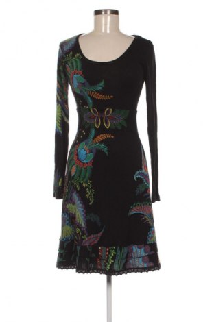 Рокля Desigual, Размер S, Цвят Многоцветен, Цена 42,00 €