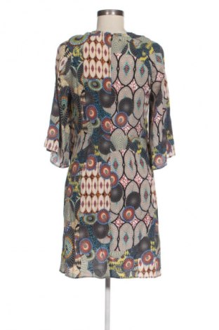Рокля Desigual, Размер M, Цвят Многоцветен, Цена 41,93 €