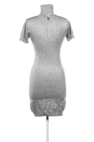 Рокля Disney, Размер M, Цвят Сив, Цена 8,18 €