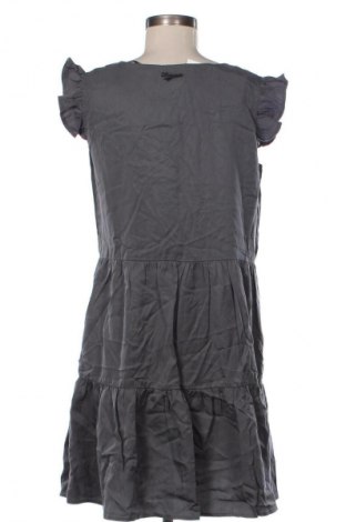 Kleid Diverse, Größe M, Farbe Grau, Preis 19,99 €