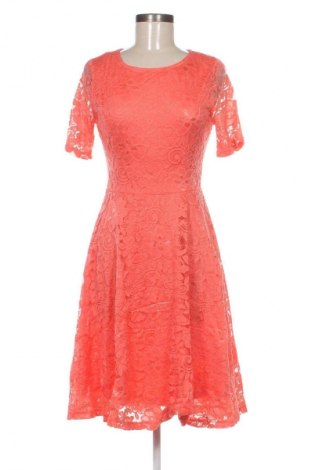 Рокля Dress Tells, Размер M, Цвят Розов, Цена 11,75 €