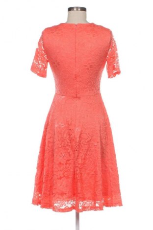 Рокля Dress Tells, Размер M, Цвят Розов, Цена 11,75 €
