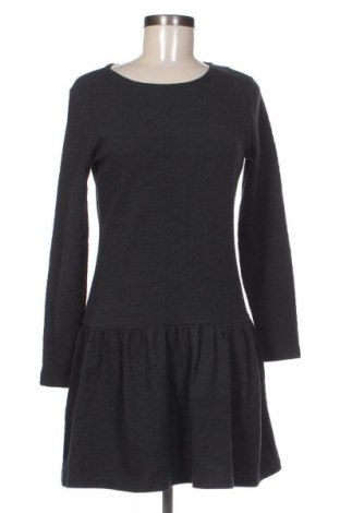 Kleid Edc By Esprit, Größe S, Farbe Grau, Preis 24,54 €