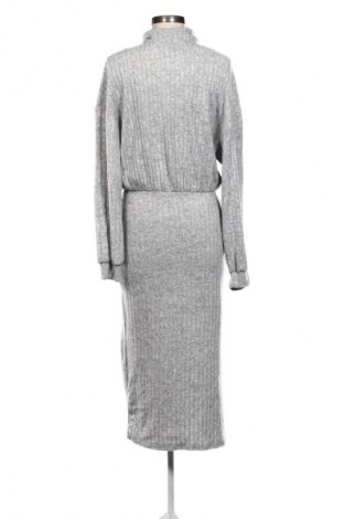 Rochie Emery rose, Mărime L, Culoare Gri, Preț 70,99 Lei