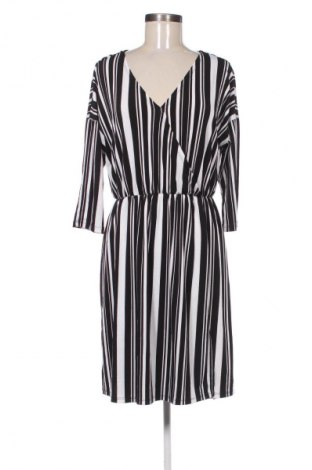 Рокля Esmara, Размер M, Цвят Многоцветен, Цена 17,30 €