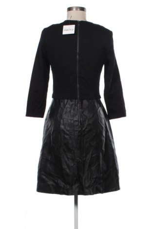 Šaty  Esprit, Velikost S, Barva Černá, Cena  189,00 Kč