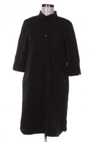 Рокля Esprit, Размер M, Цвят Черен, Цена 8,18 €