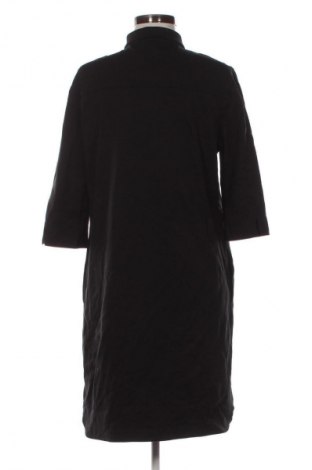 Рокля Esprit, Размер M, Цвят Черен, Цена 8,18 €