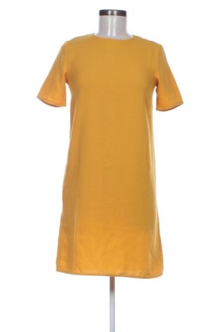 Sukienka Essentiel, Rozmiar XS, Kolor Pomarańczowy, Cena 224,68 zł