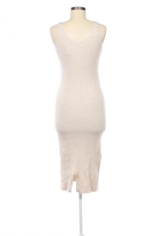 Рокля Finery, Размер S, Цвят Бежов, Цена 12,78 €