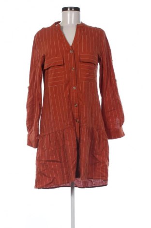 Φόρεμα Fisherfield, Μέγεθος M, Χρώμα Πολύχρωμο, Τιμή 25,00 €