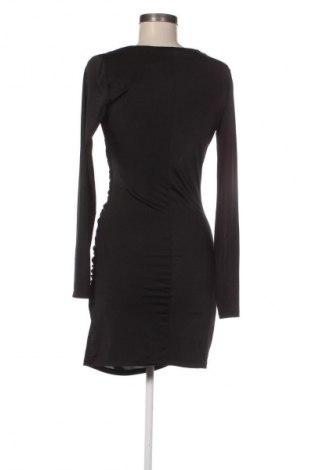 Рокля Gina Tricot, Размер M, Цвят Черен, Цена 37,40 €