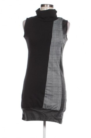 Рокля Giorgia & Johns, Размер M, Цвят Многоцветен, Цена 17,38 €