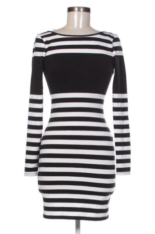 Šaty  Guess, Velikost S, Barva Vícebarevné, Cena  1 392,00 Kč