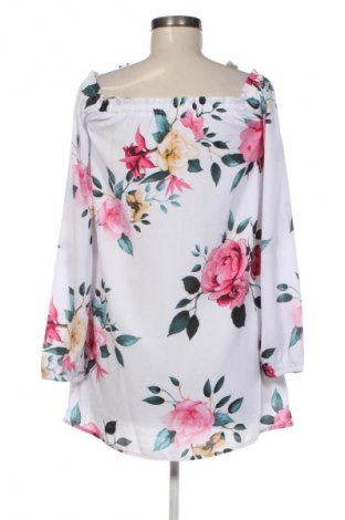 Рокля Guess, Размер XS, Цвят Многоцветен, Цена 49,00 €