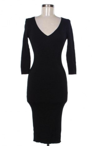 Rochie Guess, Mărime M, Culoare Negru, Preț 213,99 Lei