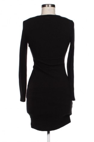 Ruha Guess, Méret S, Szín Fekete, Ár 13 669 Ft