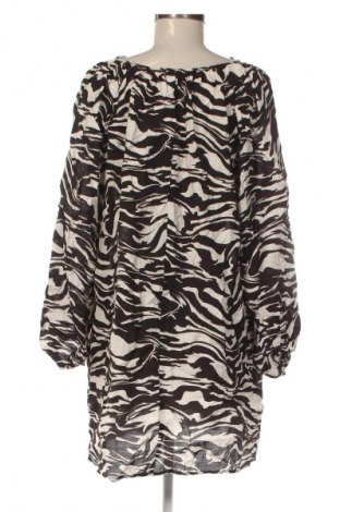 Rochie H&M, Mărime M, Culoare Multicolor, Preț 53,99 Lei