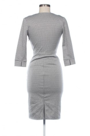 Šaty  H&M, Velikost XS, Barva Vícebarevné, Cena  249,00 Kč