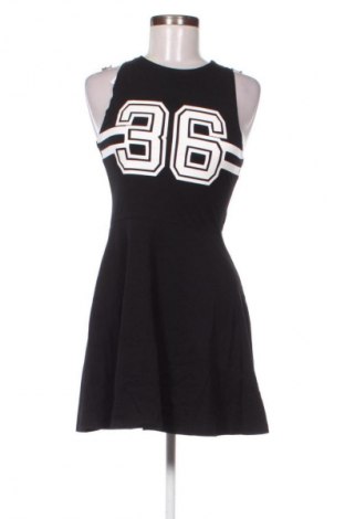 Rochie H&M, Mărime S, Culoare Multicolor, Preț 104,26 Lei