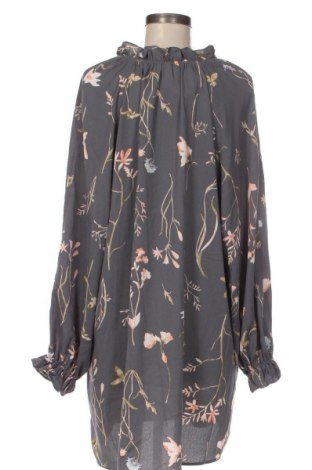 Φόρεμα H&M, Μέγεθος M, Χρώμα Πολύχρωμο, Τιμή 20,00 €