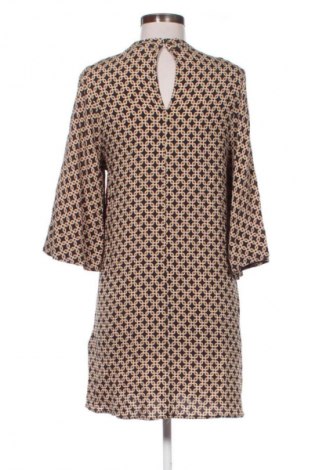 Rochie H&M, Mărime S, Culoare Multicolor, Preț 104,26 Lei