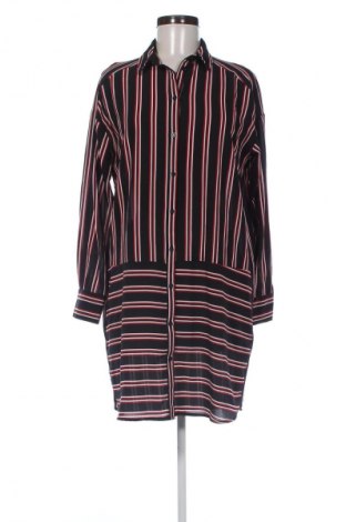 Рокля H&M Divided, Размер M, Цвят Многоцветен, Цена 7,66 €