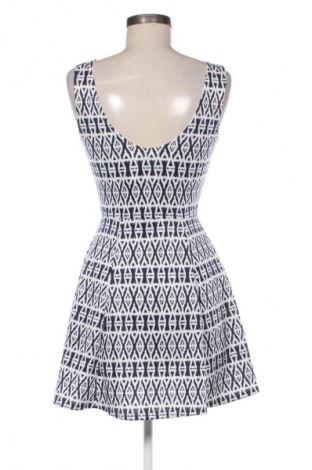 Рокля H&M Divided, Размер M, Цвят Многоцветен, Цена 19,97 €