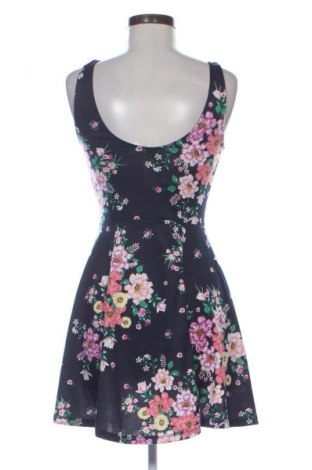 Kleid H&M Divided, Größe M, Farbe Mehrfarbig, Preis € 4,99