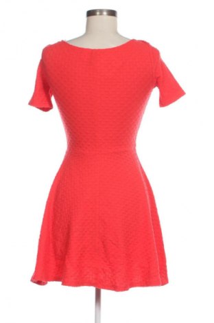 Рокля H&M Divided, Размер S, Цвят Червен, Цена 7,66 €