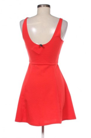 Sukienka H&M Divided, Rozmiar S, Kolor Czerwony, Cena 107,17 zł