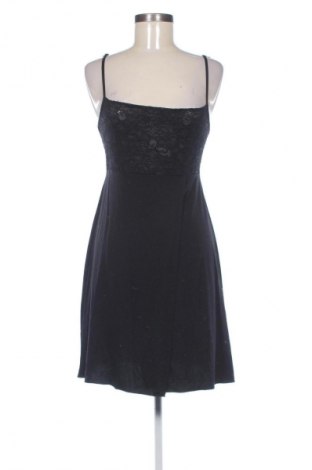 Sukienka Intimissimi, Rozmiar L, Kolor Czarny, Cena 200,41 zł