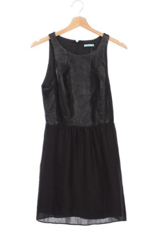 Рокля Kookai, Размер S, Цвят Черен, Цена 42,00 €