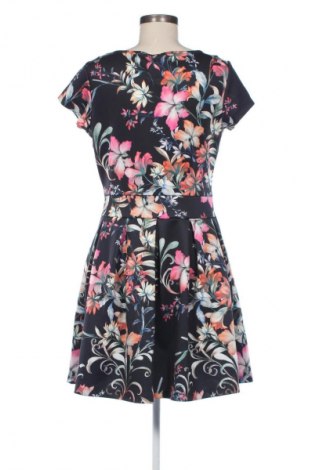 Rochie Lascana, Mărime M, Culoare Multicolor, Preț 130,33 Lei