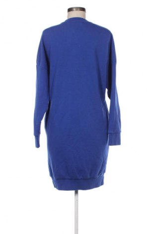 Рокля Love Moschino, Размер S, Цвят Многоцветен, Цена 105,00 €