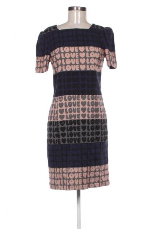 Рокля Love Moschino, Размер M, Цвят Многоцветен, Цена 56,24 €