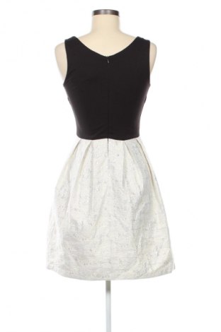 Šaty  Maidoma, Velikost XS, Barva Vícebarevné, Cena  259,00 Kč