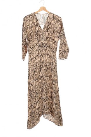 Рокля Mango, Размер S, Цвят Многоцветен, Цена 21,00 €