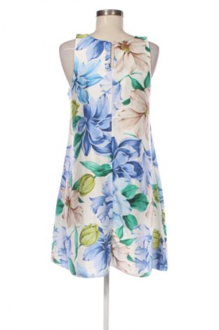 Rochie NEW COLLECTION, Mărime M, Culoare Multicolor, Preț 130,33 Lei