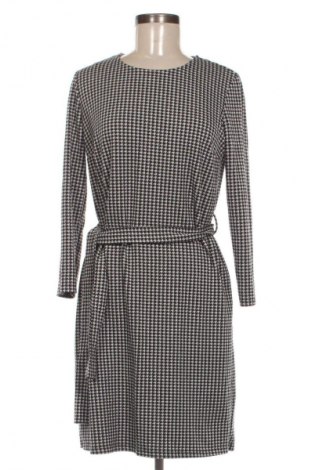 Рокля New Look, Размер L, Цвят Многоцветен, Цена 14,77 €