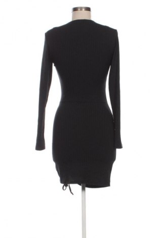 Kleid Nly One, Größe S, Farbe Schwarz, Preis 6,99 €