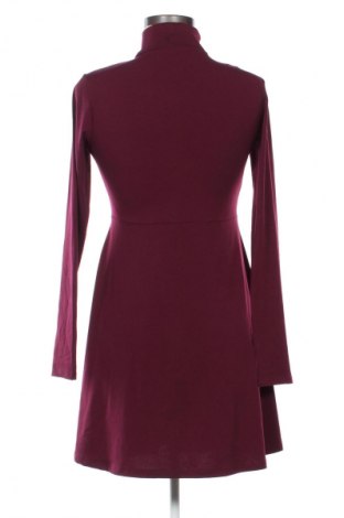 Kleid Piazza Italia, Größe S, Farbe Lila, Preis € 5,99