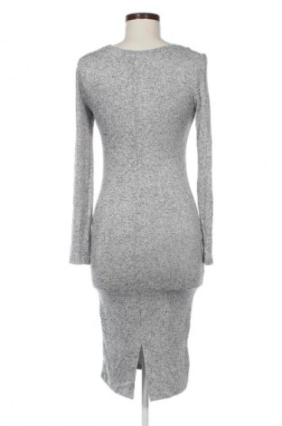 Sukienka Pimkie, Rozmiar S, Kolor Szary, Cena 23,99 zł