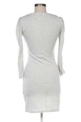 Kleid Pimkie, Größe M, Farbe Grau, Preis 20,00 €